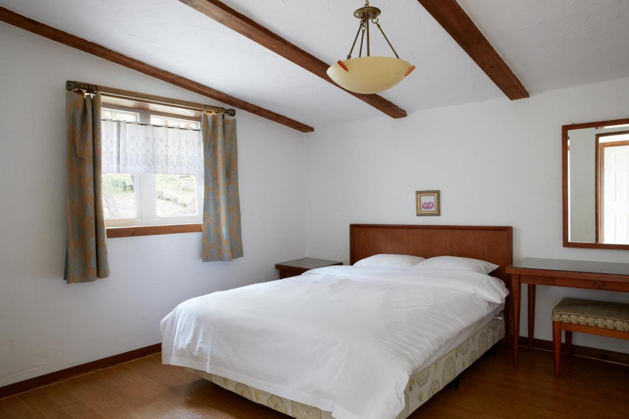 Club Es Jecheon Resort Chech'ŏn Eksteriør billede